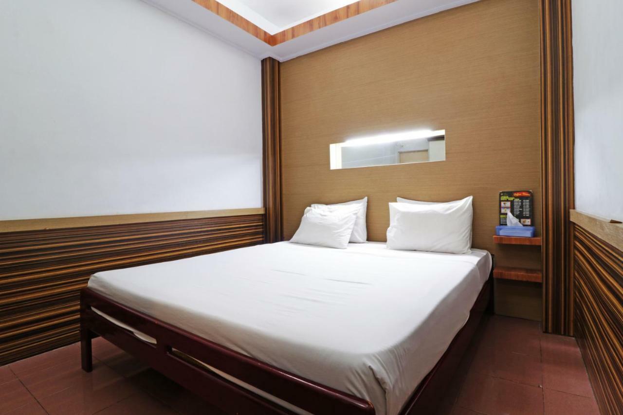 Mutiara Sari Hotel Makassar Extérieur photo